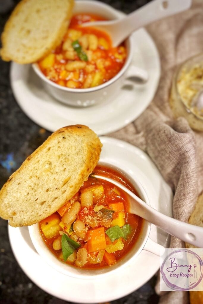 Minestrone in Bowl with Bread