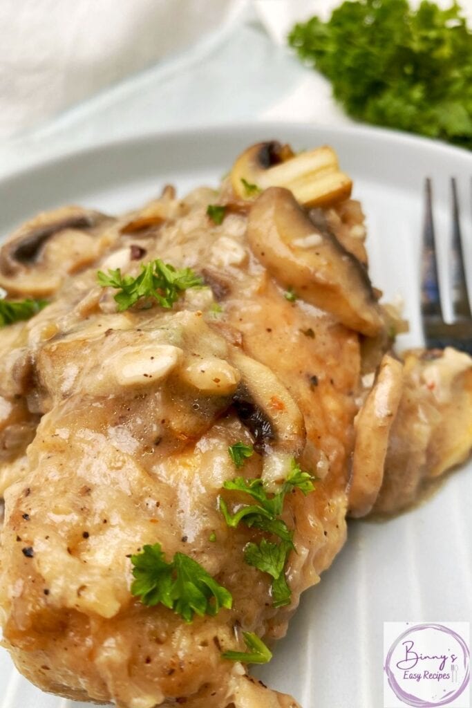 Instant pot Chicken Marsala plated